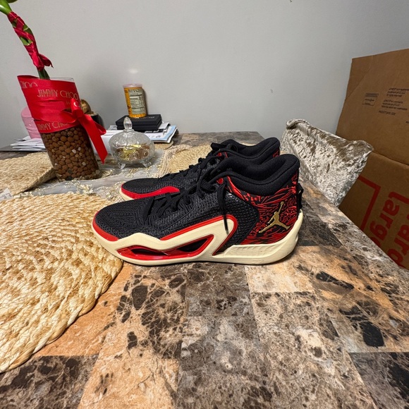 Jordan Tatum’s 1 Zoo - Picture 2 of 5